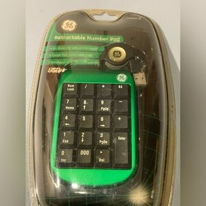 GE Green USB Retractable Number Pad